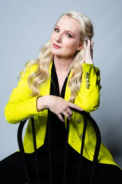 Photo of Julie Harrington
